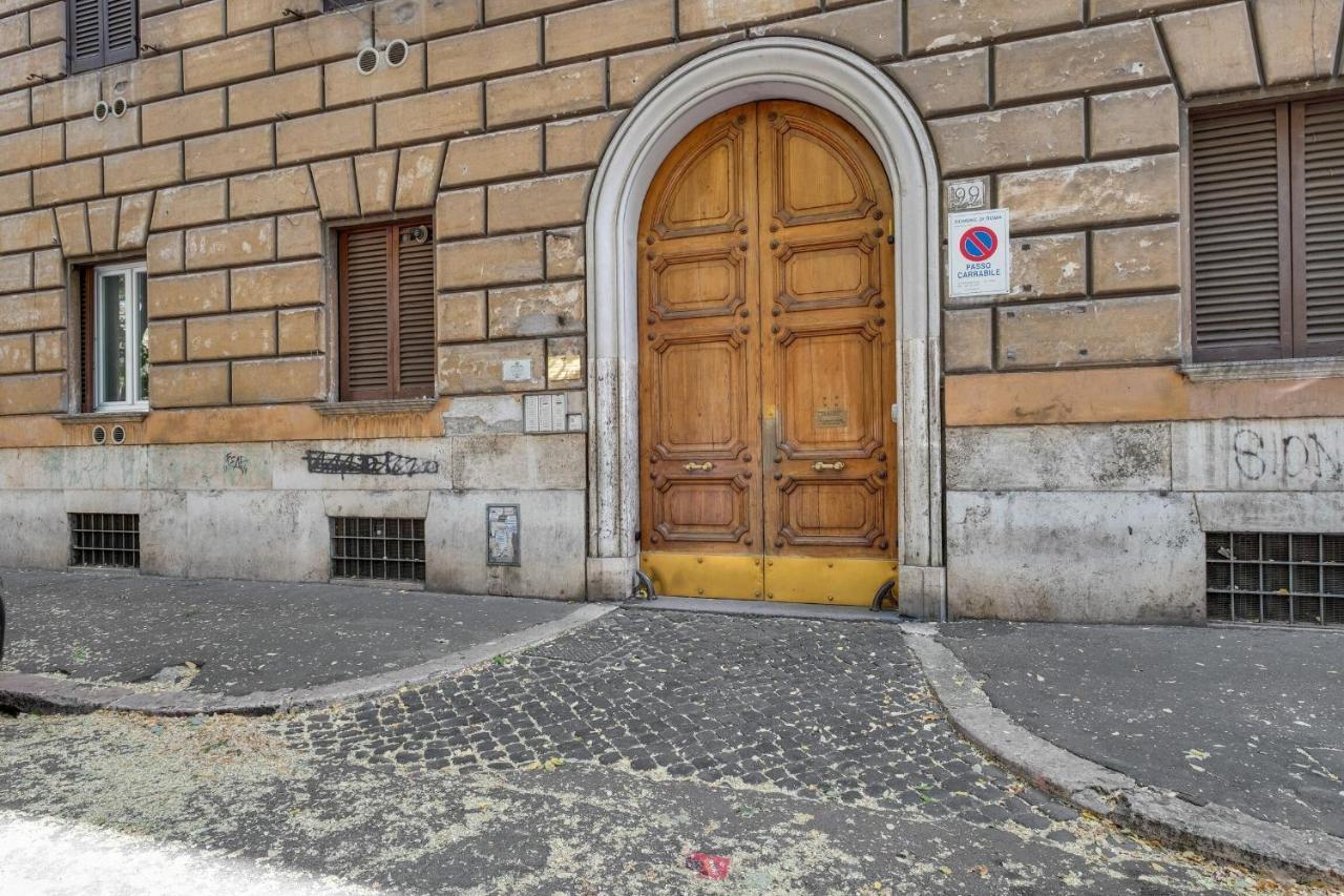 Vacanze In Vaticano By Halldis Řím Exteriér fotografie
